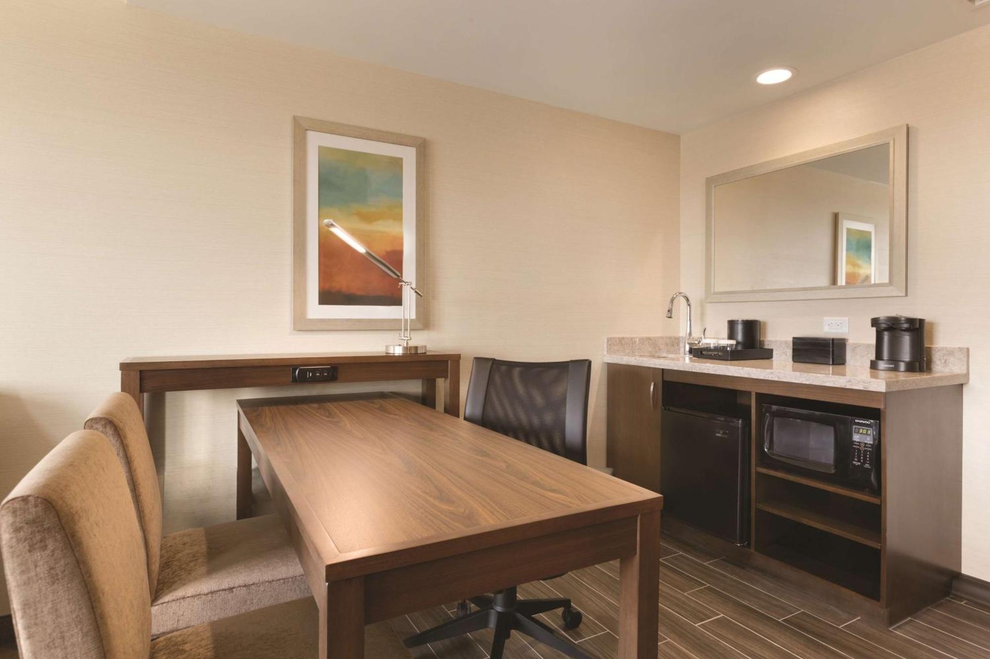 Embassy Suites By Hilton Akron Canton Airport North Canton Kültér fotó