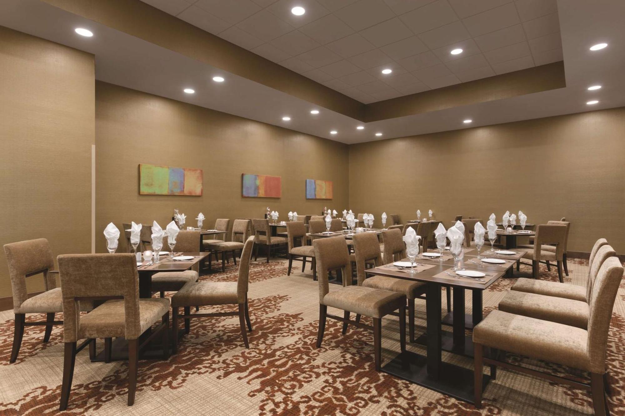 Embassy Suites By Hilton Akron Canton Airport North Canton Kültér fotó
